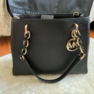 MICHAEL KORS | Black Purse